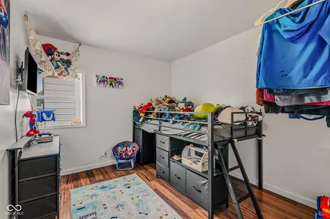 5653 S Jonesville Columbus IN 47201