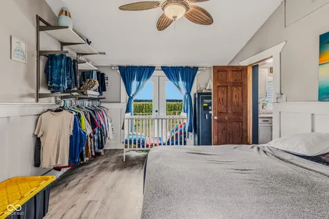 5653 S Jonesville Columbus IN 47201