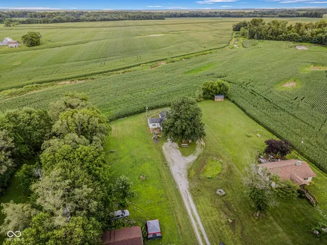 5653 S Jonesville Columbus IN 47201