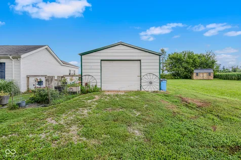 5653 S Jonesville Columbus IN 47201