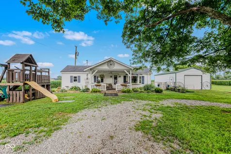 5653 S Jonesville Columbus IN 47201