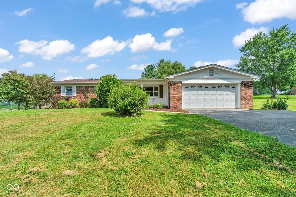 3507 S County Road 200 W Greencastle IN 46135
