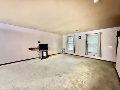 1816 Ernest Court Indianapolis IN 46234