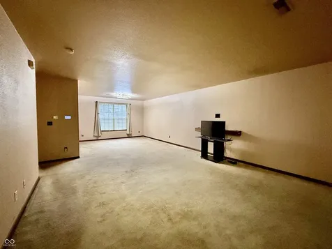 1816 Ernest Court Indianapolis IN 46234