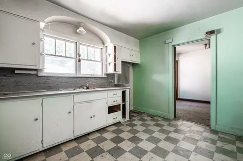 6428 Maple Street Indianapolis IN 46236