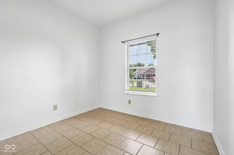 5214 Mesa Verde Drive Indianapolis IN 46237