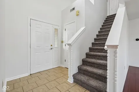 5214 Mesa Verde Drive Indianapolis IN 46237
