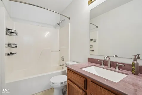 5214 Mesa Verde Drive Indianapolis IN 46237