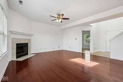 5214 Mesa Verde Drive Indianapolis IN 46237