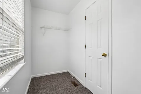 5214 Mesa Verde Drive Indianapolis IN 46237
