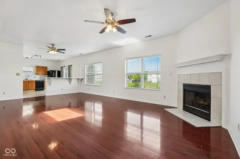 5214 Mesa Verde Drive Indianapolis IN 46237
