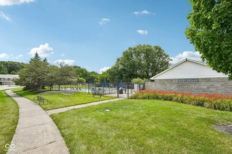 5214 Mesa Verde Drive Indianapolis IN 46237