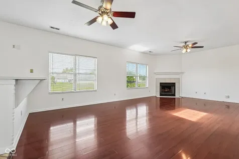 5214 Mesa Verde Drive Indianapolis IN 46237