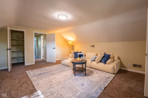 3675 W 558 N Huntington IN 46750