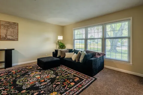 3675 W 558 N Huntington IN 46750