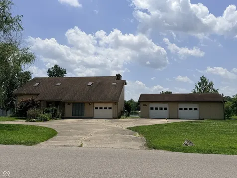 10109 E County Road 275 N Seymour IN 47274