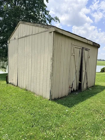 10109 E County Road 275 N Seymour IN 47274