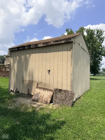 10109 E County Road 275 N Seymour IN 47274