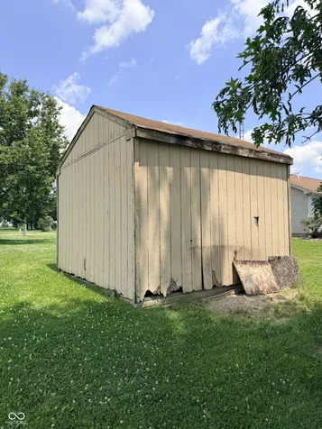 10109 E County Road 275 N Seymour IN 47274