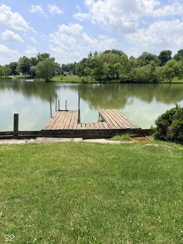 10109 E County Road 275 N Seymour IN 47274