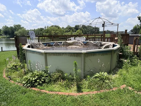 10109 E County Road 275 N Seymour IN 47274