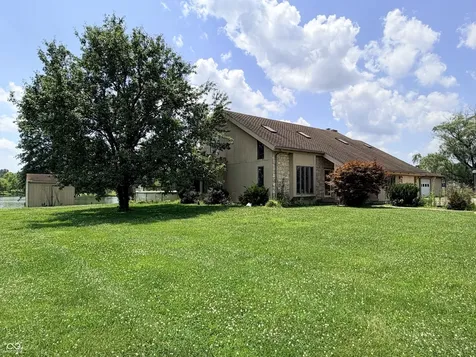 10109 E County Road 275 N Seymour IN 47274