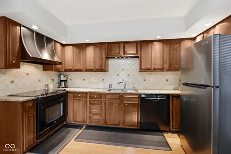 1807 Crystal Bay East Drive Plainfield IN 46168