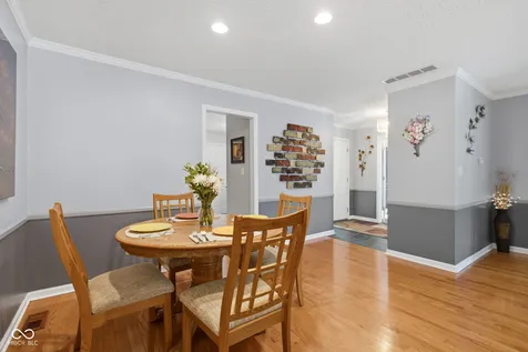 1807 Crystal Bay East Drive Plainfield IN 46168