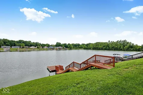 1807 Crystal Bay East Drive Plainfield IN 46168
