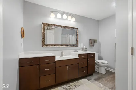 1807 Crystal Bay East Drive Plainfield IN 46168