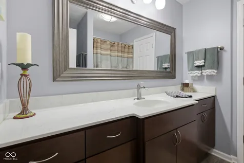 1807 Crystal Bay East Drive Plainfield IN 46168