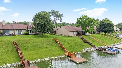 1807 Crystal Bay East Drive Plainfield IN 46168