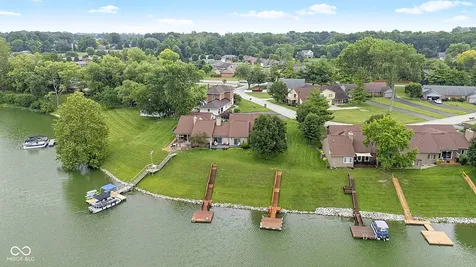 1807 Crystal Bay East Drive Plainfield IN 46168