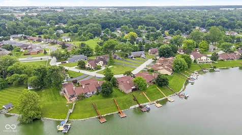 1807 Crystal Bay East Drive Plainfield IN 46168