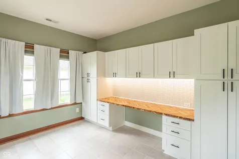 3363 Nottinghill Drive W Plainfield IN 46168