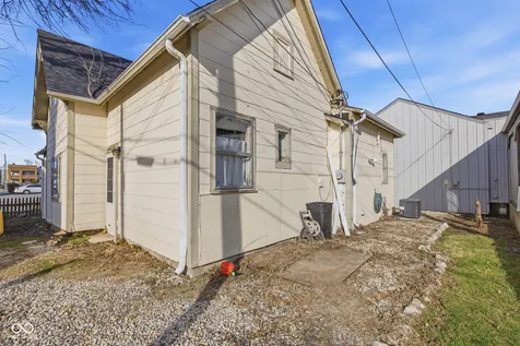 209 W North Street Lebanon IN 46052