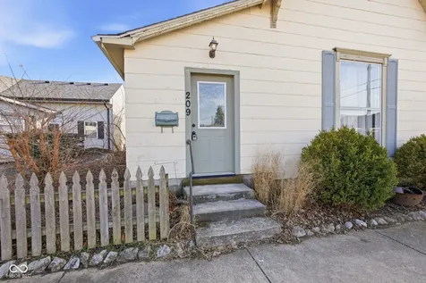 209 W North Street Lebanon IN 46052