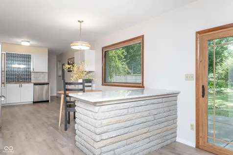 8847 W Ash Road Indianapolis IN 46234