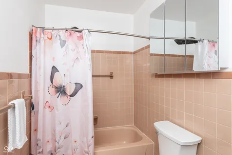 8847 W Ash Road Indianapolis IN 46234