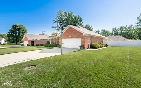 269 Matthew Drive Seymour IN 47274