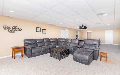 269 Matthew Drive Seymour IN 47274