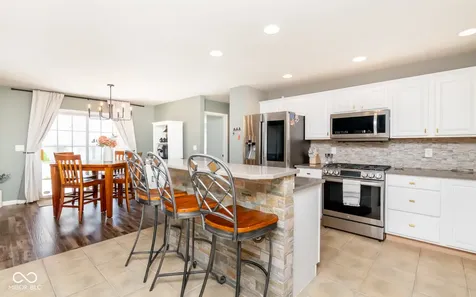 269 Matthew Drive Seymour IN 47274
