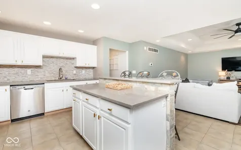 269 Matthew Drive Seymour IN 47274