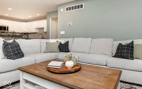269 Matthew Drive Seymour IN 47274