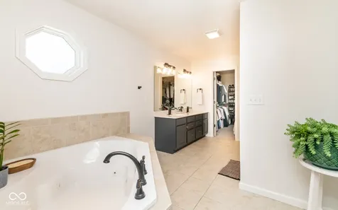 269 Matthew Drive Seymour IN 47274