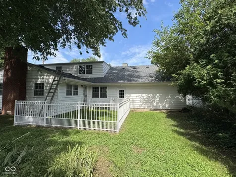 313 S 32nd Street Terre Haute IN 47803
