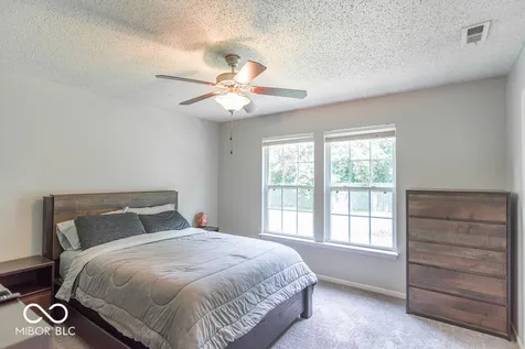 660 Wheat Field Lane Whiteland IN 46184