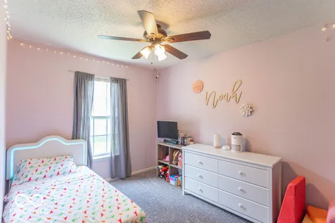 660 Wheat Field Lane Whiteland IN 46184