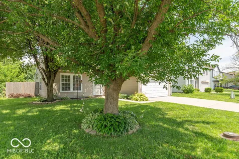 660 Wheat Field Lane Whiteland IN 46184