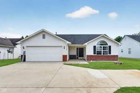1219 E Mckay Road Shelbyville IN 46176
